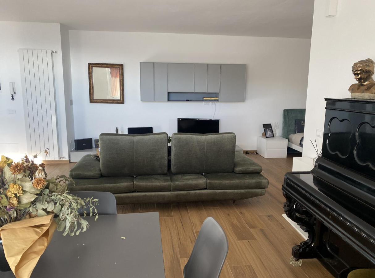 Apartament Nuovo Bilocale San Rocco  Zewnętrze zdjęcie